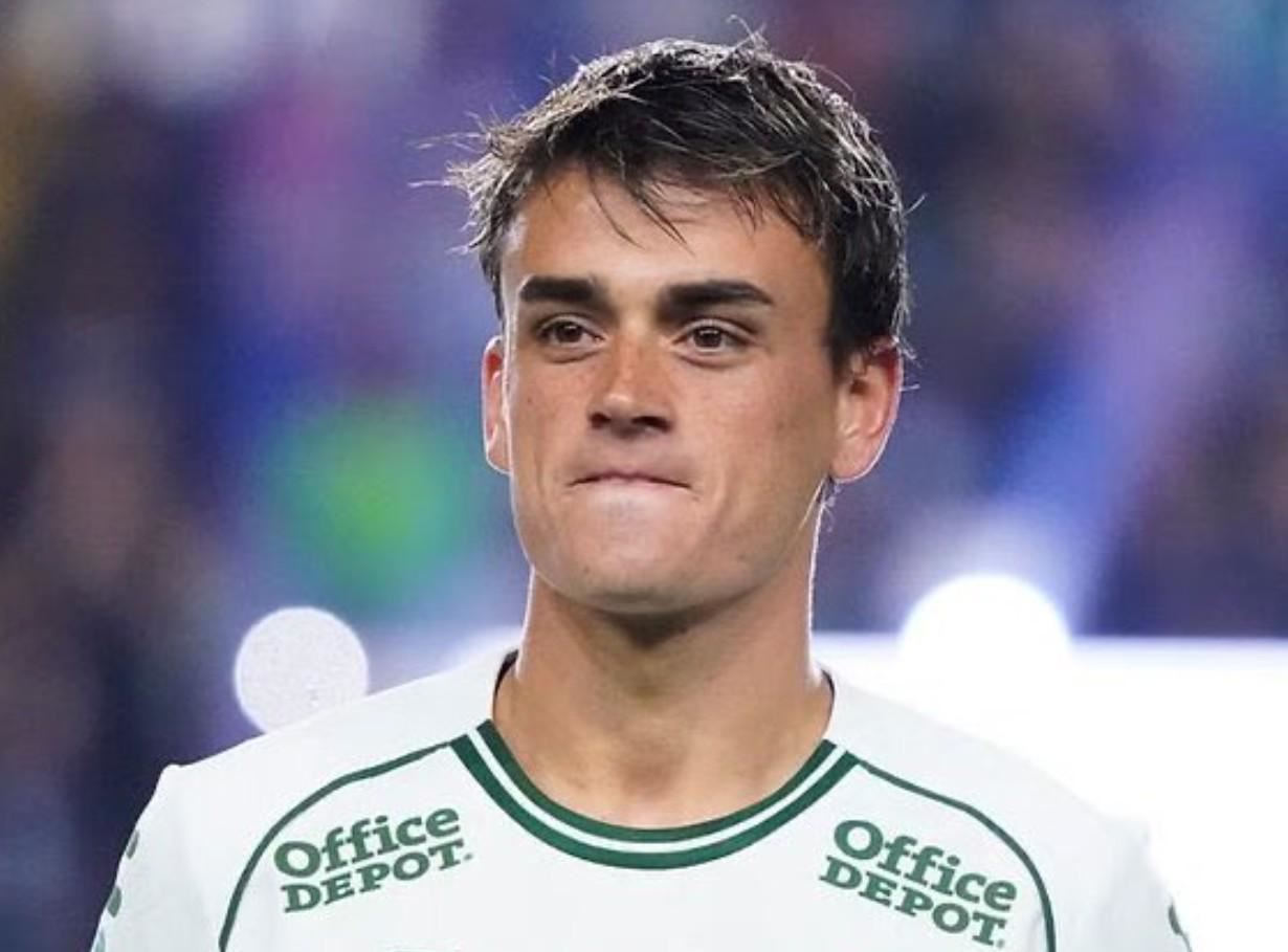 记者：迈阿密国际报价27岁乌拉圭国脚中场尼古拉斯-丰塞卡