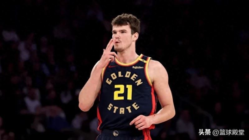 勇士120-97魔术4利好！波斯特+波杰+穆迪齐发挥，格林开局被弱化