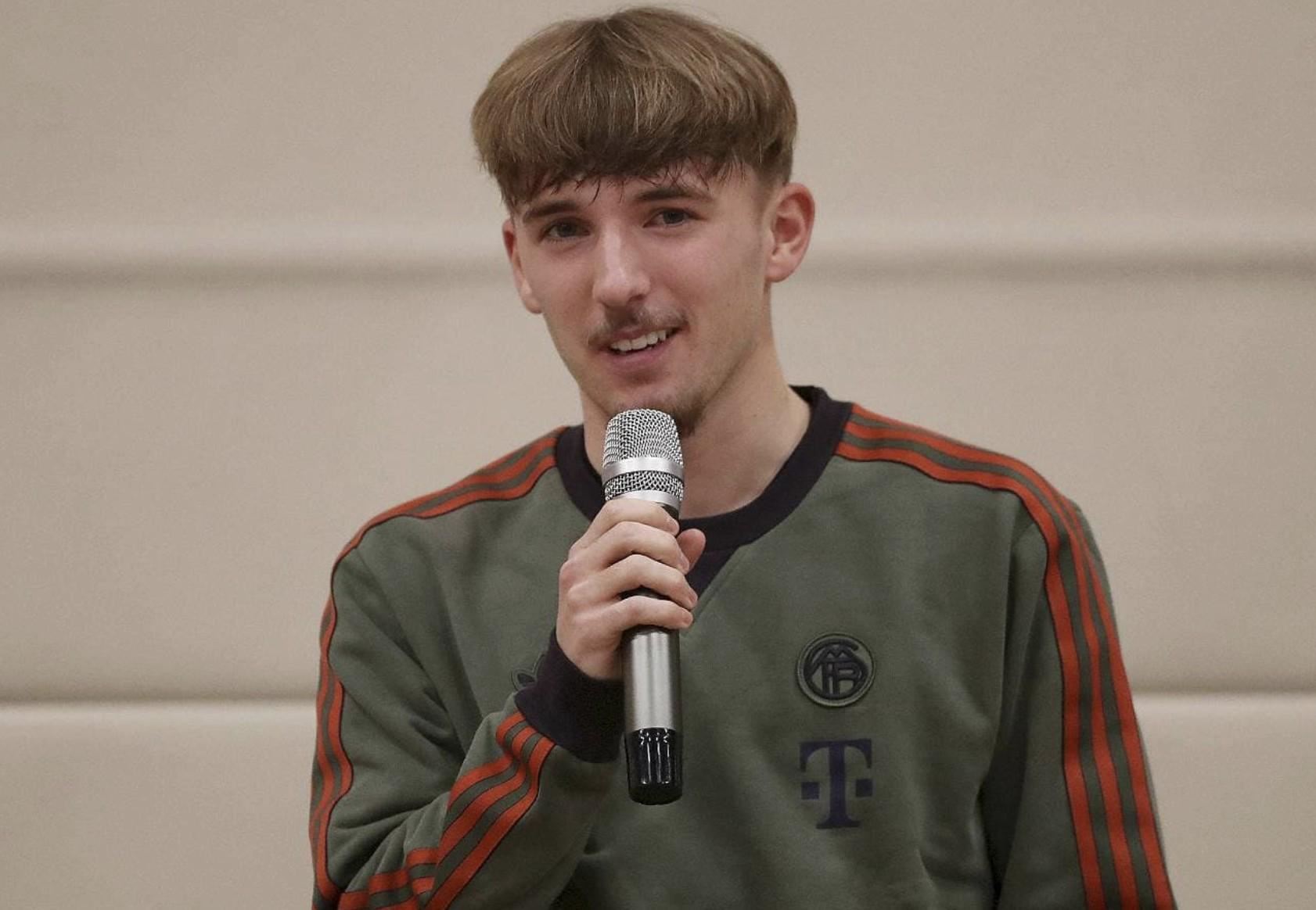 弗罗因德谈卡尔的争议言论：他就是真性情，他已经为此道歉了